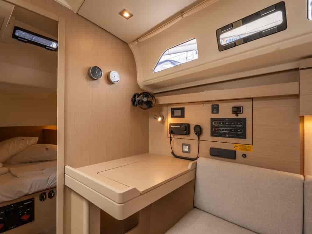Boat picture 17