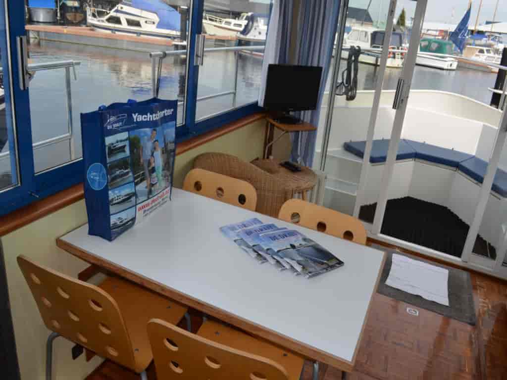 Boat picture 6