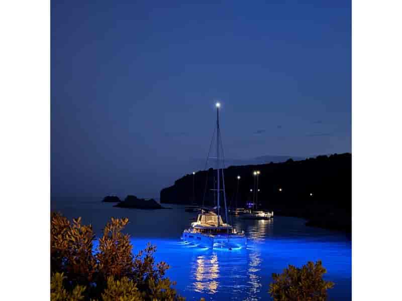 Boat picture 1