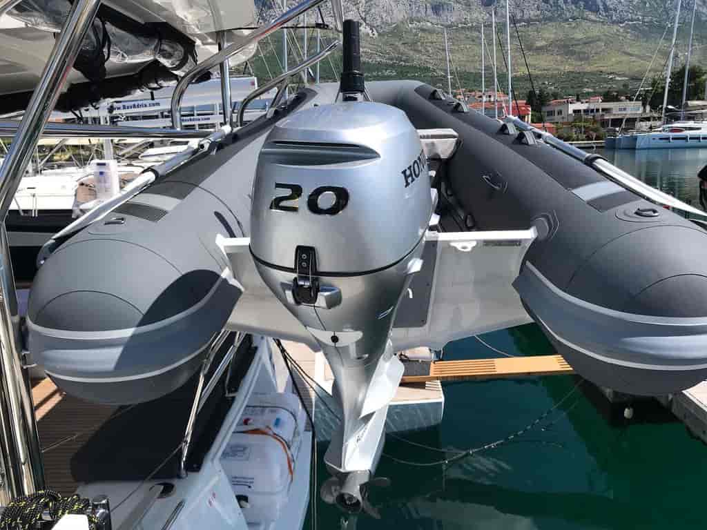 Boat picture 16