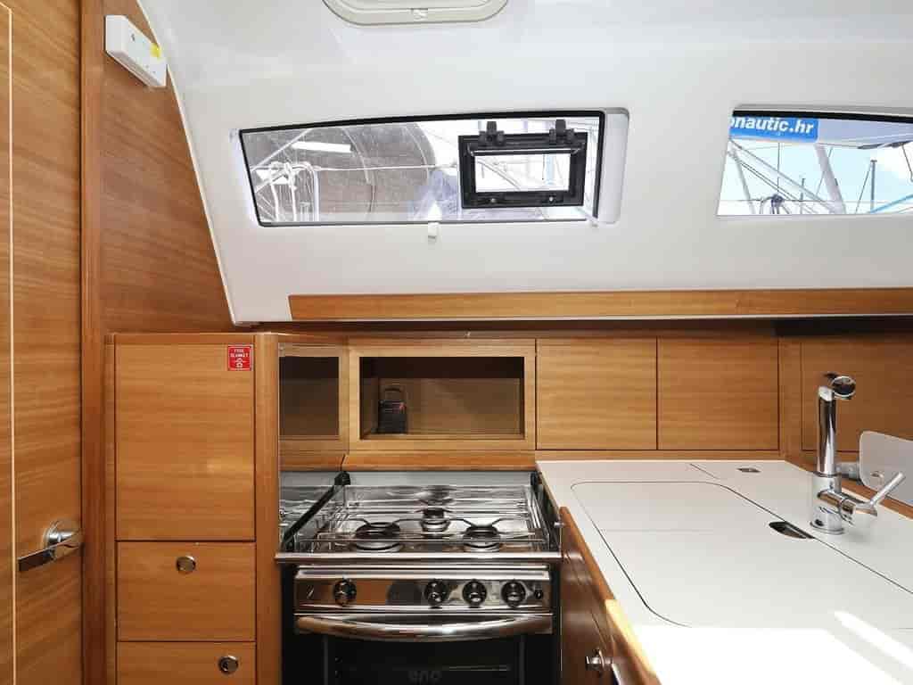 Boat picture 18