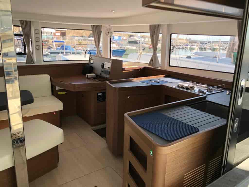 Boat picture 13