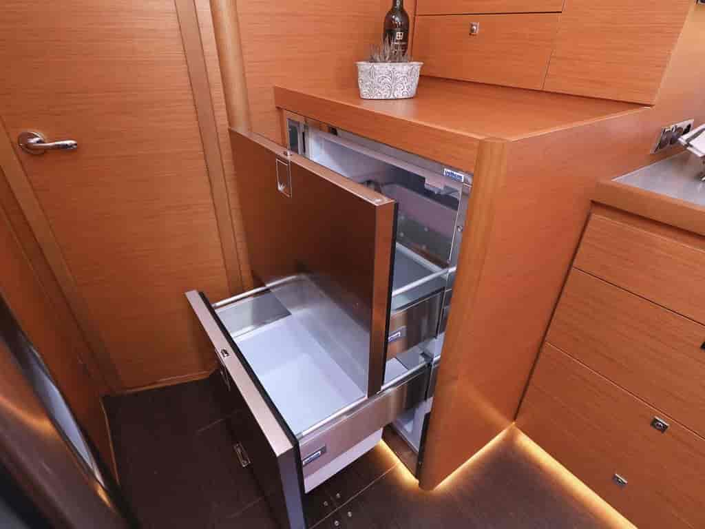 Boat picture 16