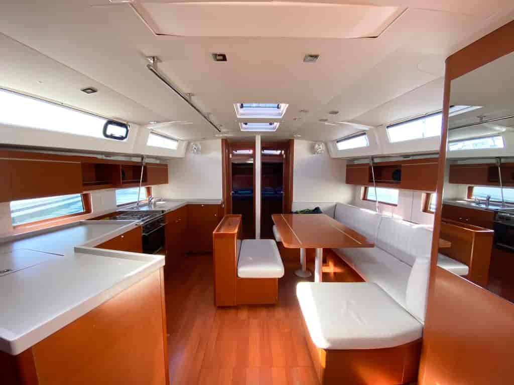 Boat picture 9