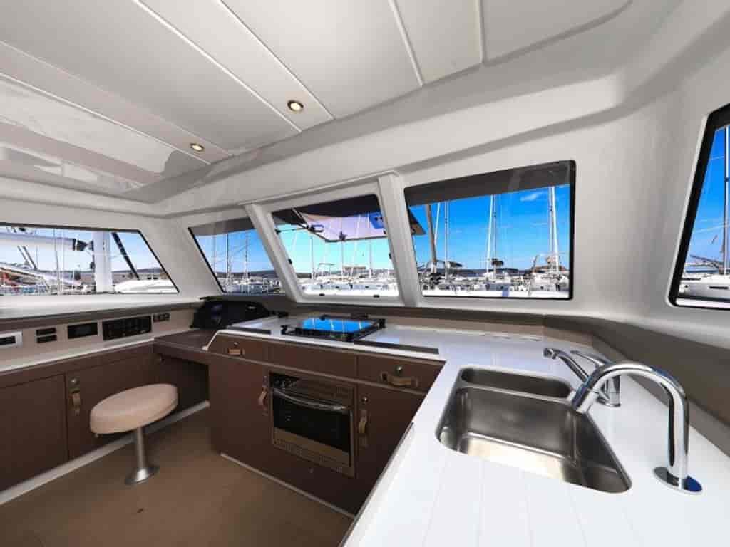 Photo 6 of Atos