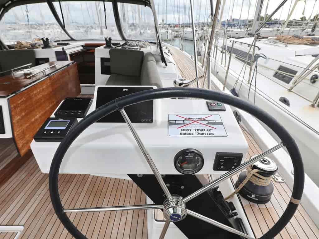 Boat picture 9