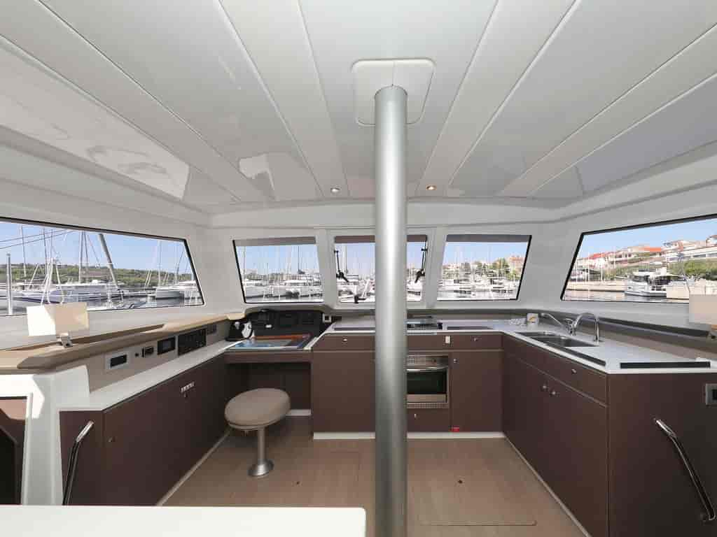 Boat picture 19