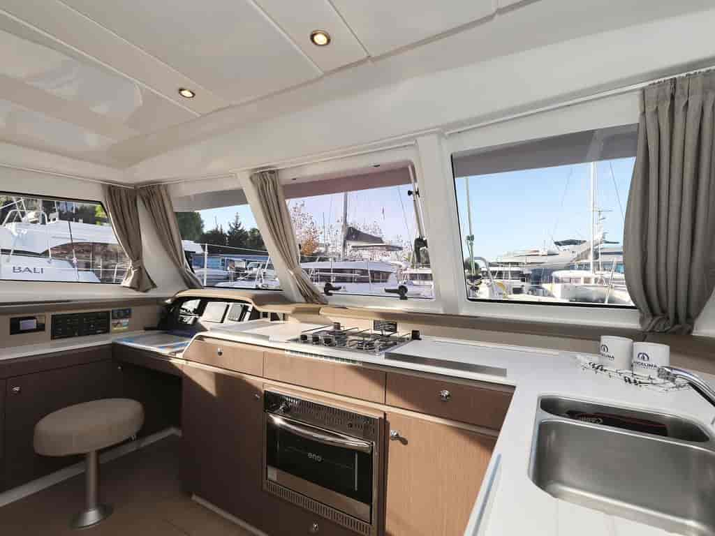 Boat picture 19