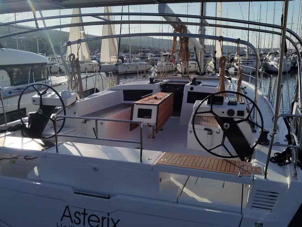 Photo 6 of Asterix