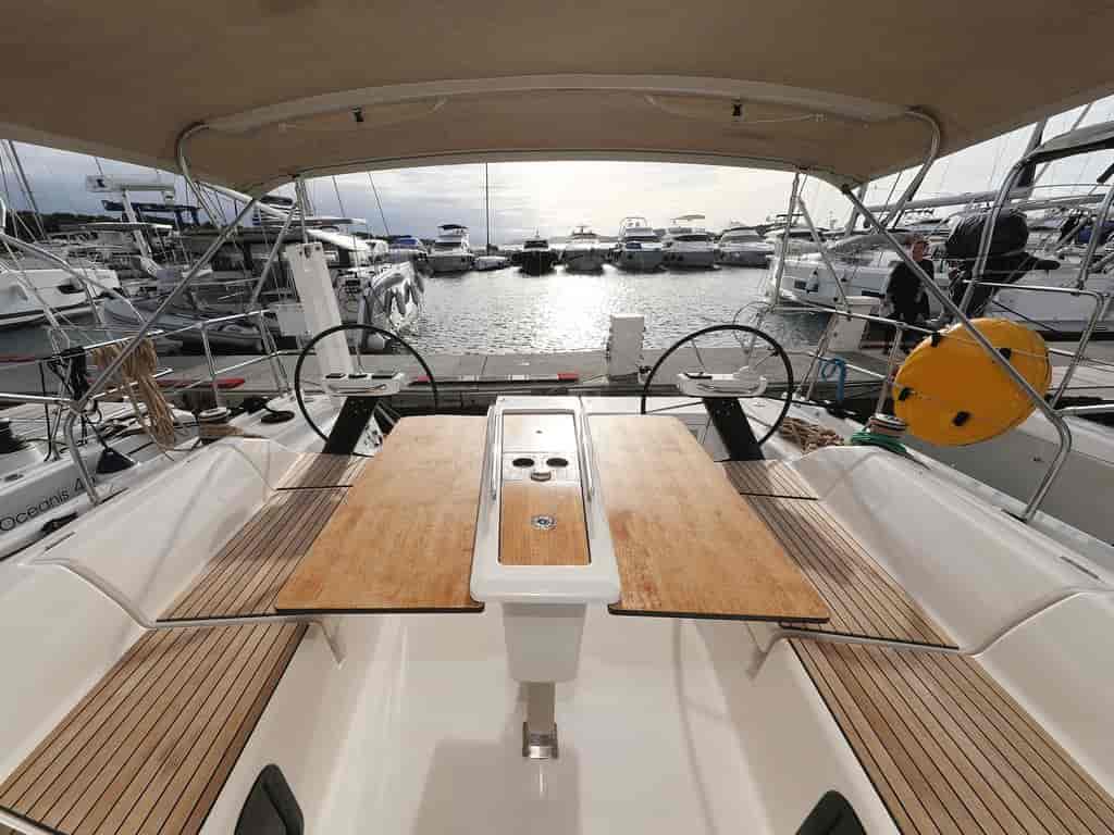 Boat picture 9