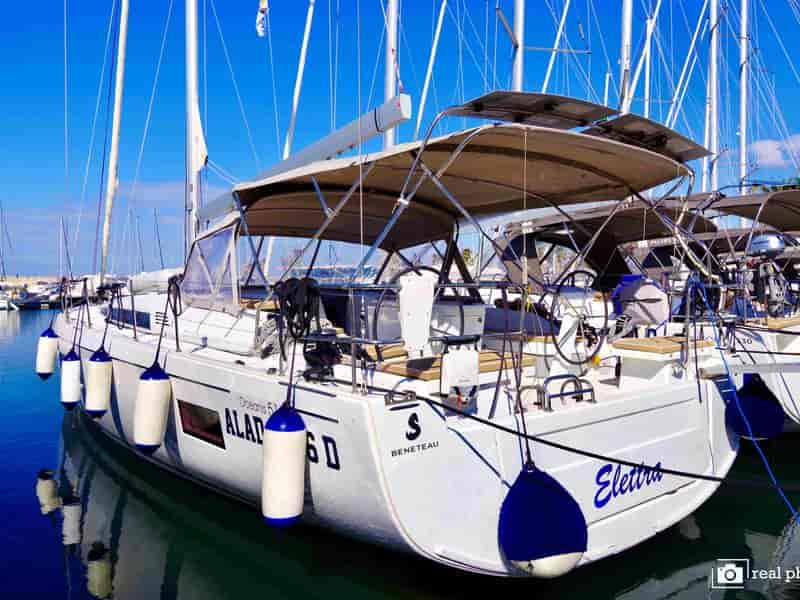 Photo of Elettra, image 1 of 5