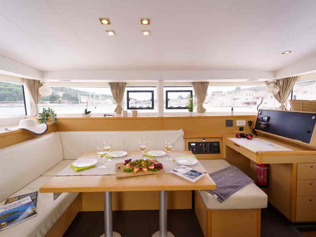 Boat picture 13
