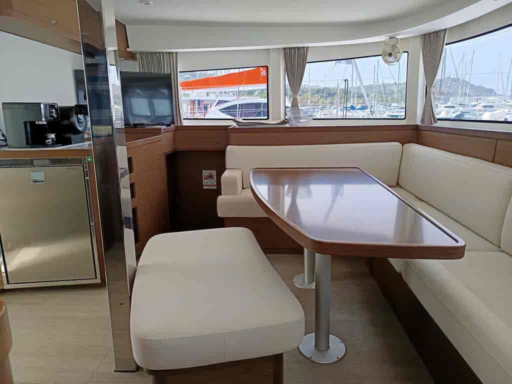 Boat picture 12