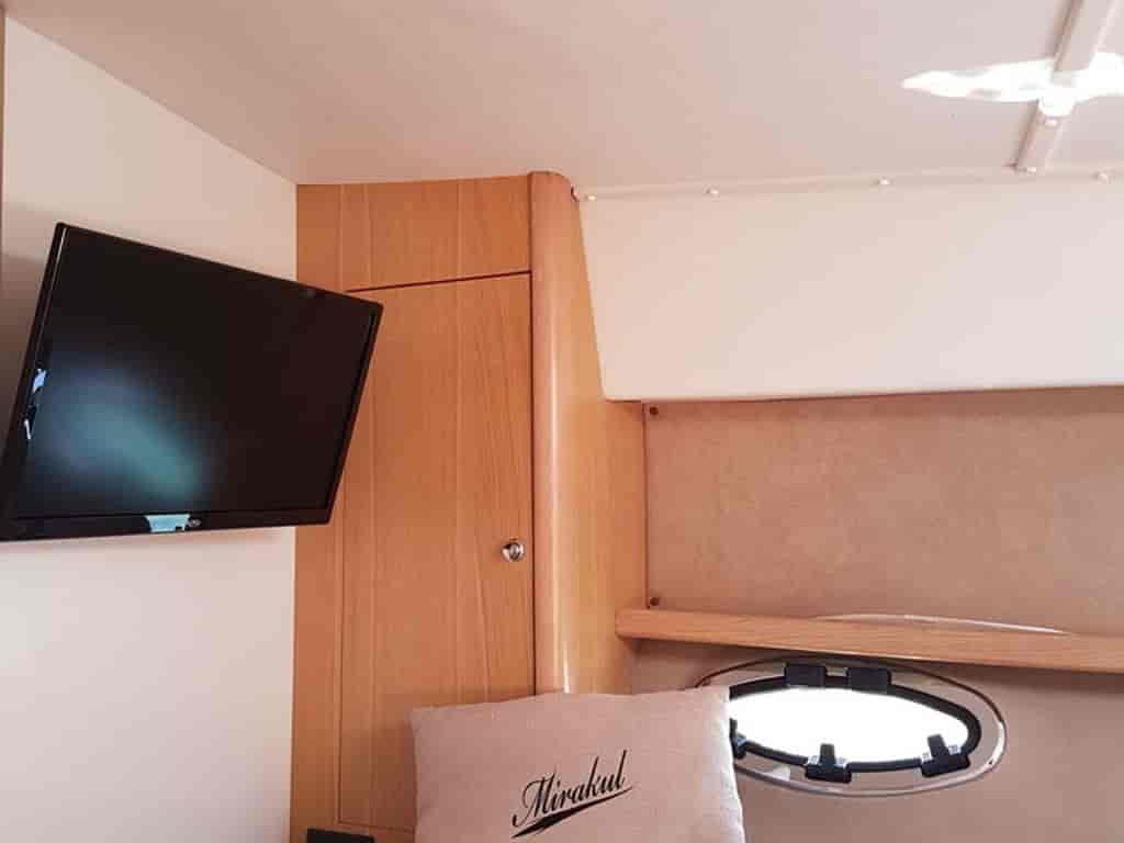 Boat picture 13