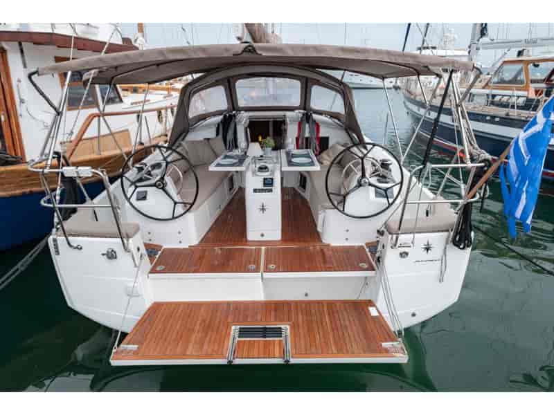Photo of Elcano, image 1 of 5