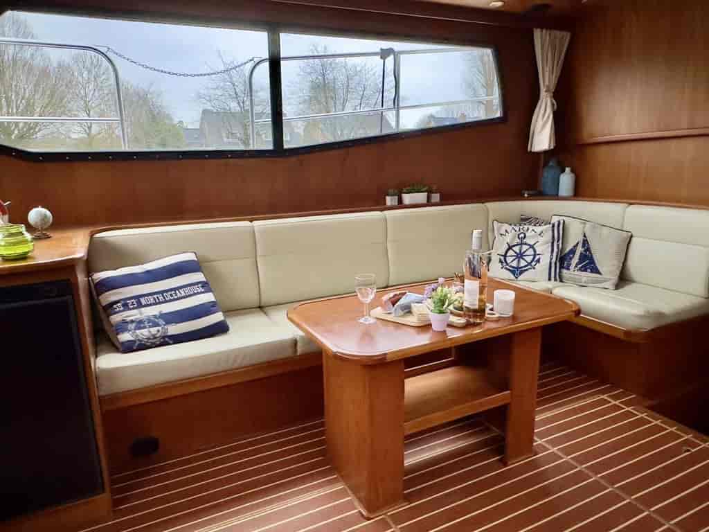 Boat picture 9