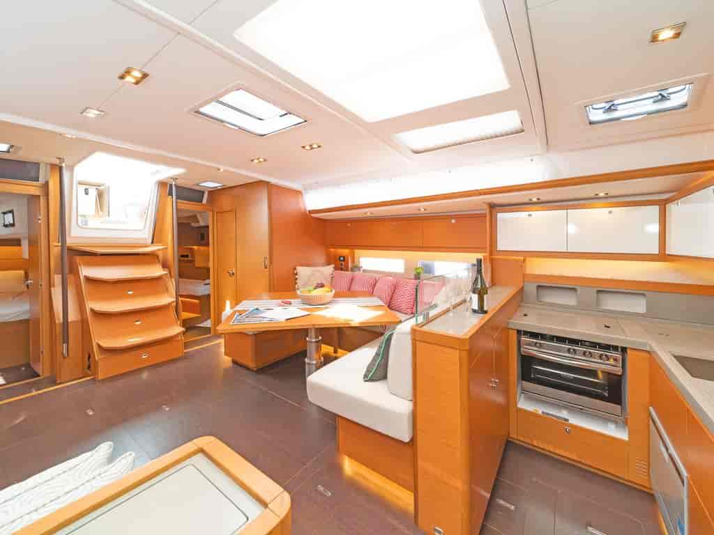 Boat picture 9