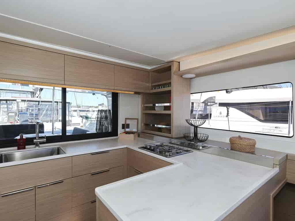 Boat picture 15