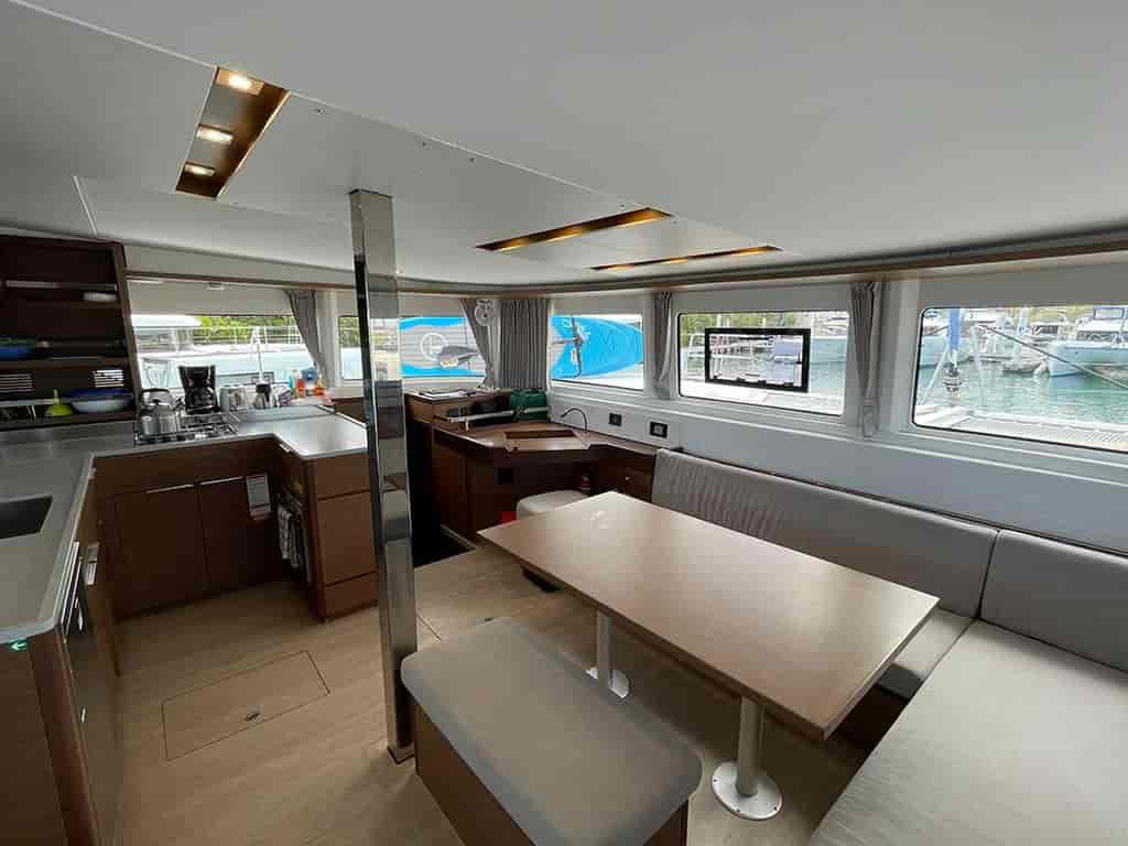Boat picture 16