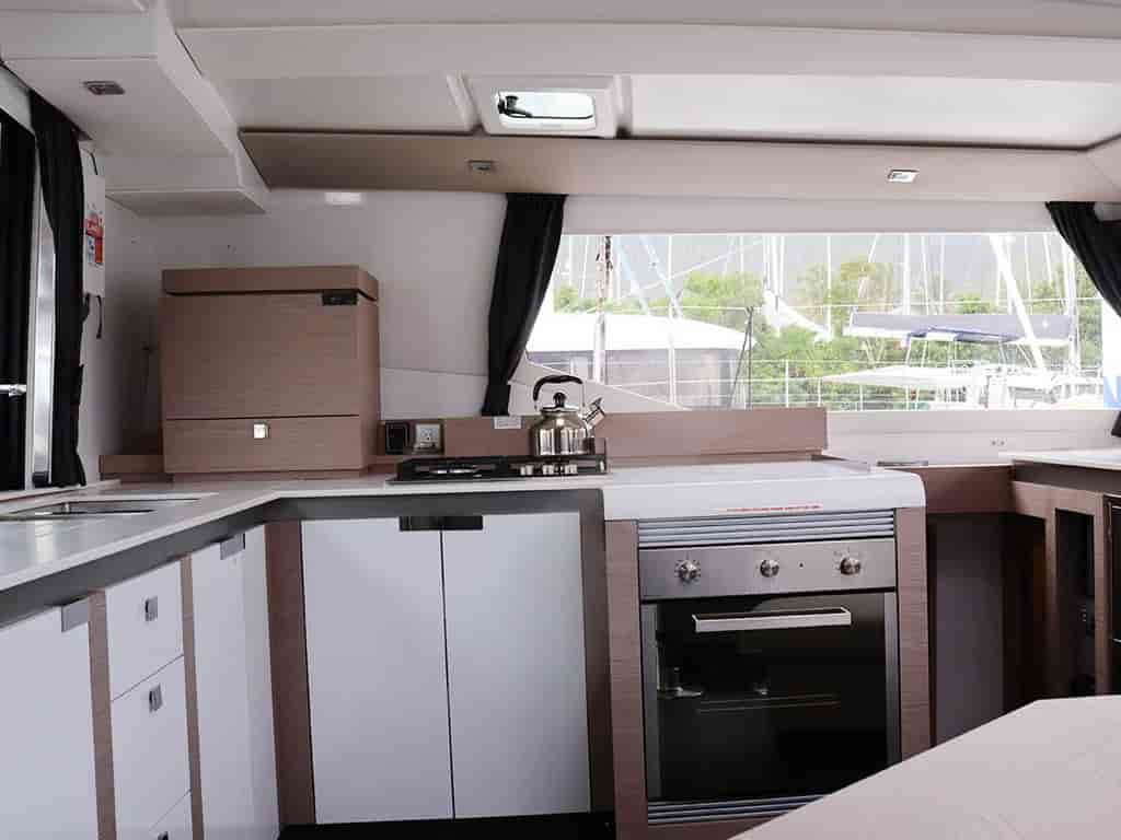 Boat picture 14