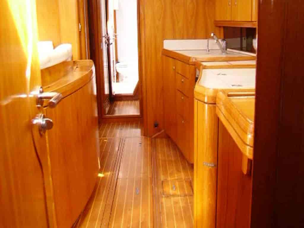 Boat picture 18