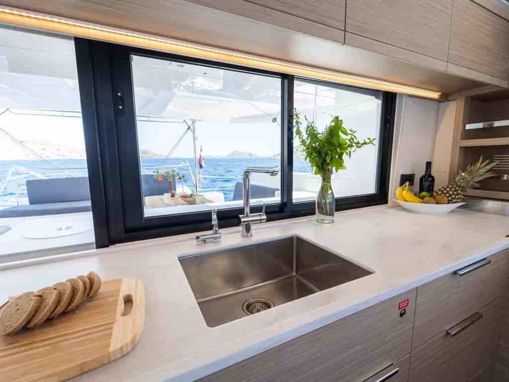Boat picture 30