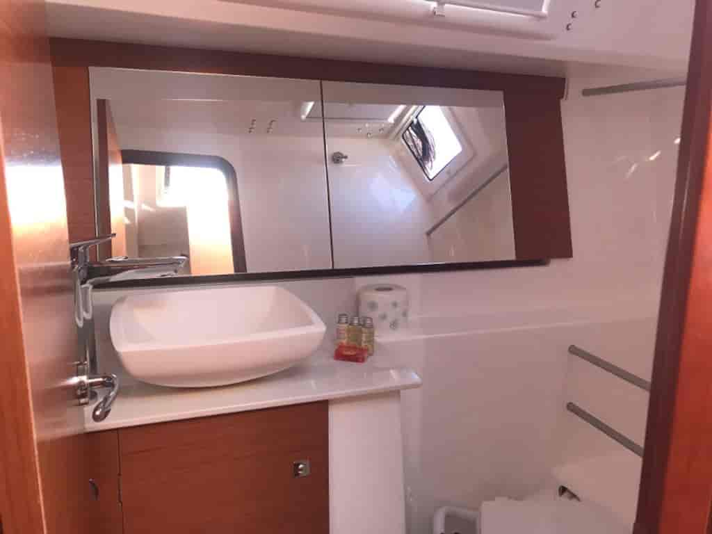 Boat picture 13
