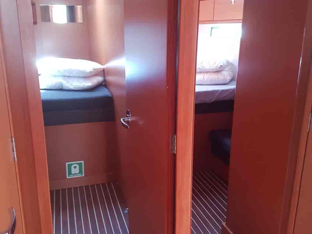 Boat picture 9