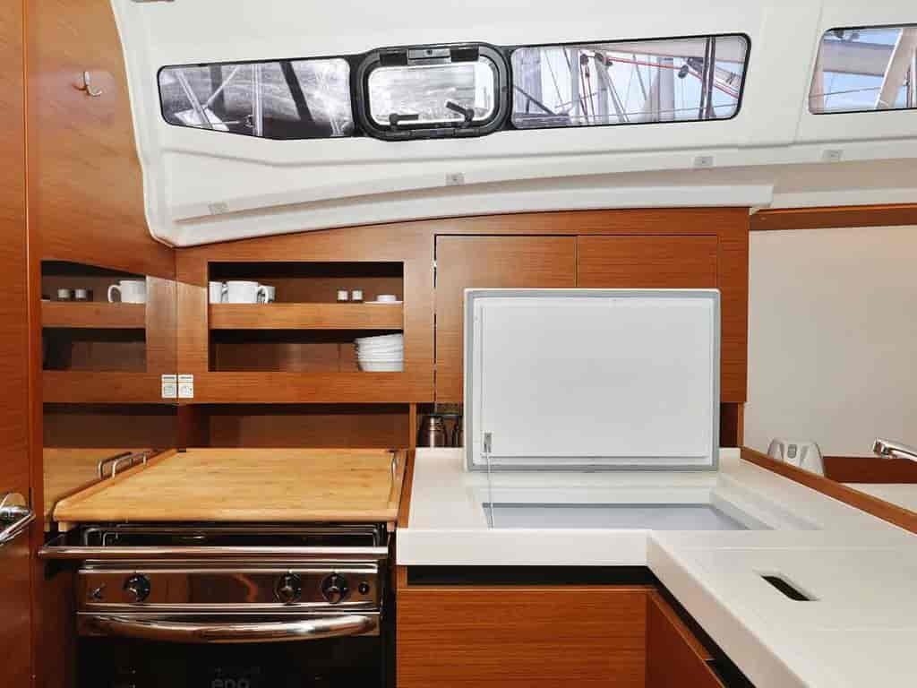 Boat picture 16