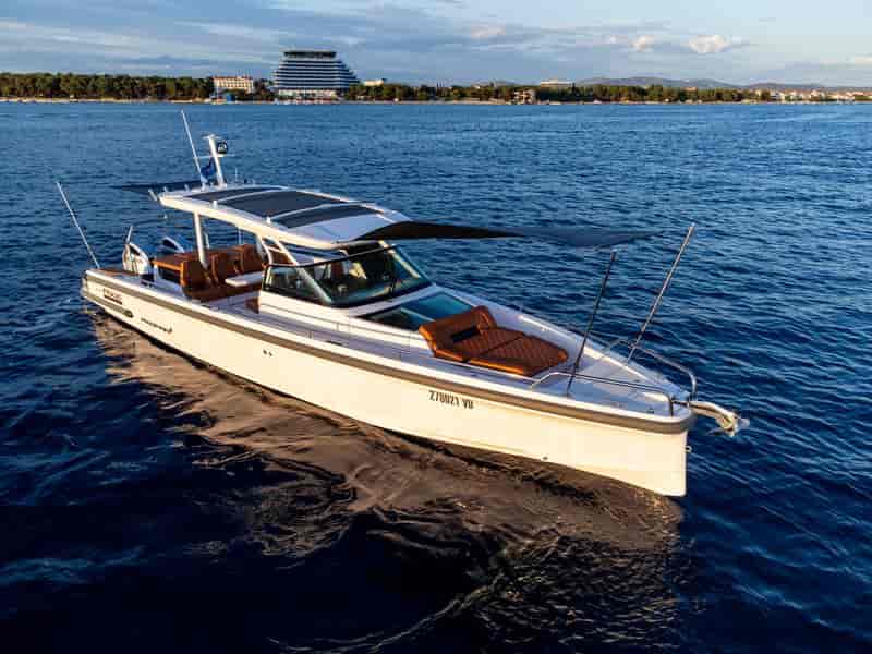 Boat picture 1
