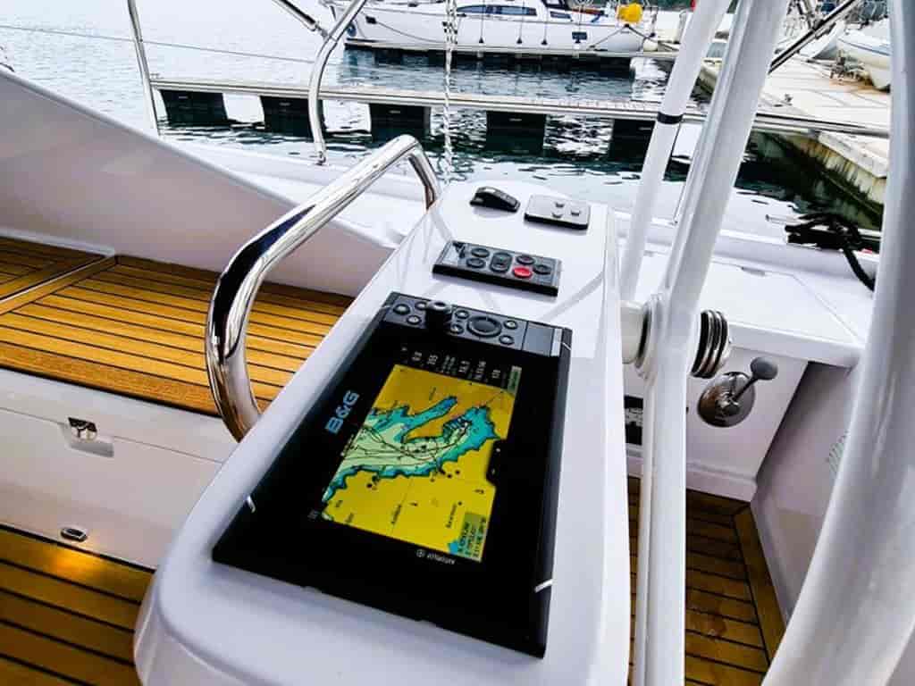 Boat picture 9