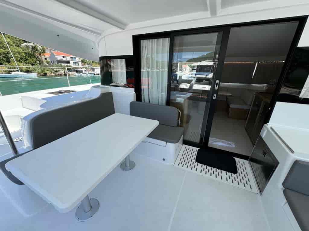 Boat picture 12