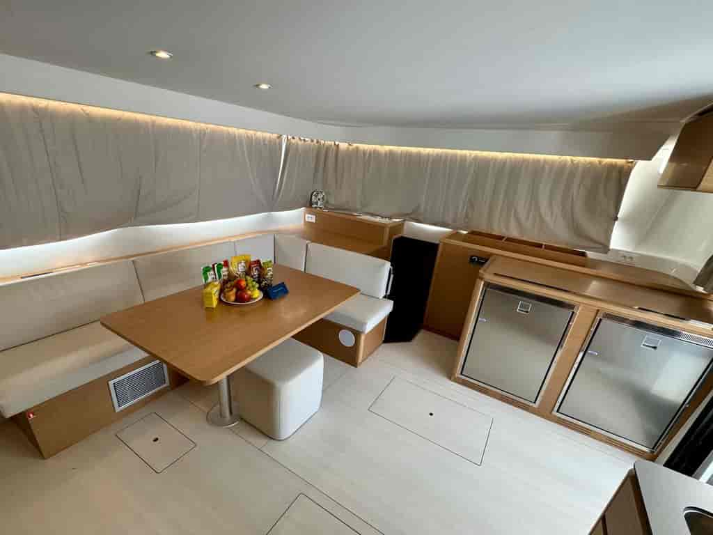 Boat picture 17