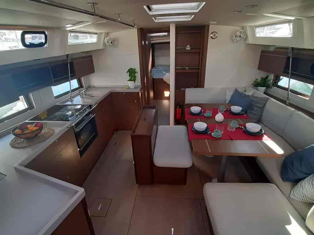 Boat picture 17