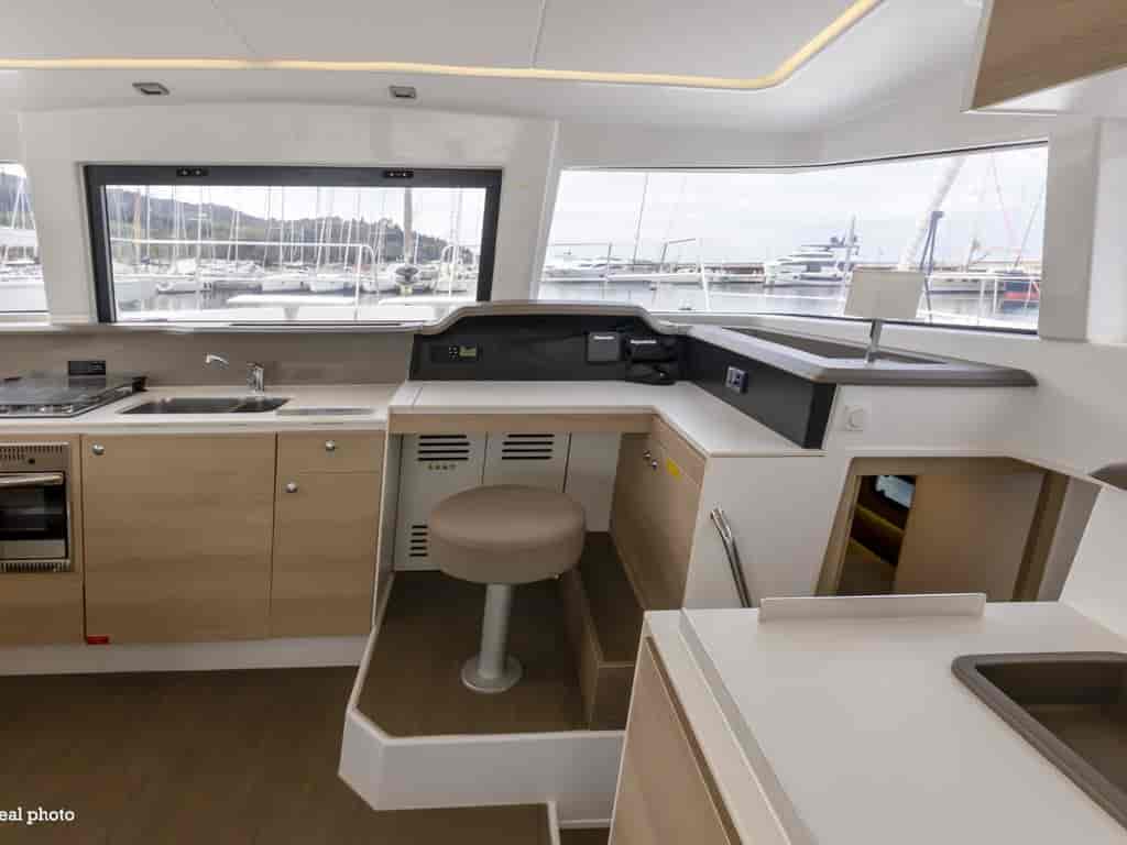 Boat picture 10