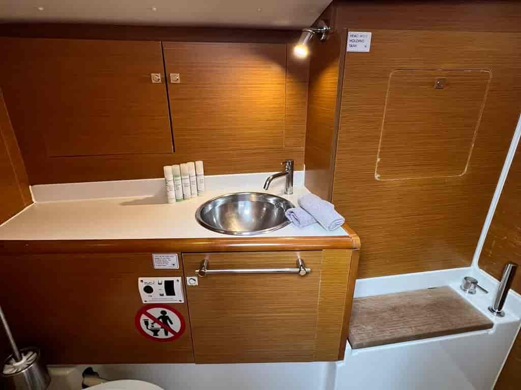 Boat picture 8