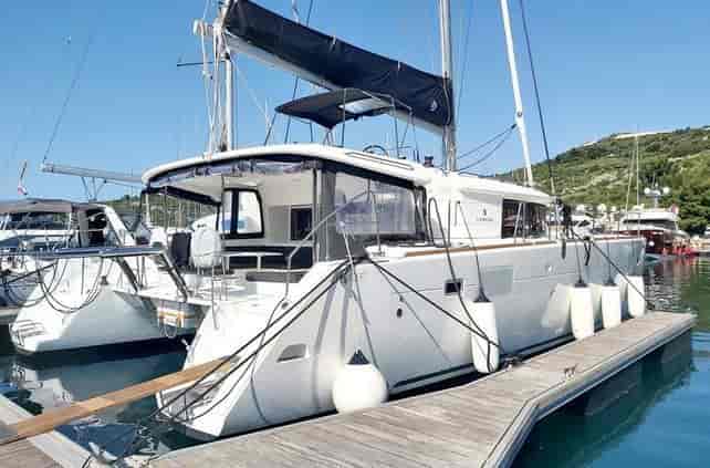 Photo of Red Twin II, image 1 of 5