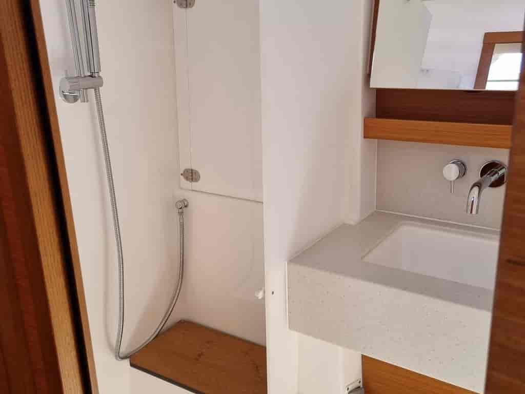 Boat picture 9