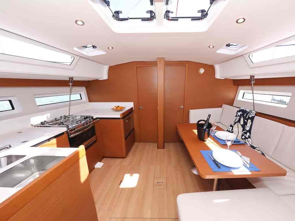 Boat picture 12