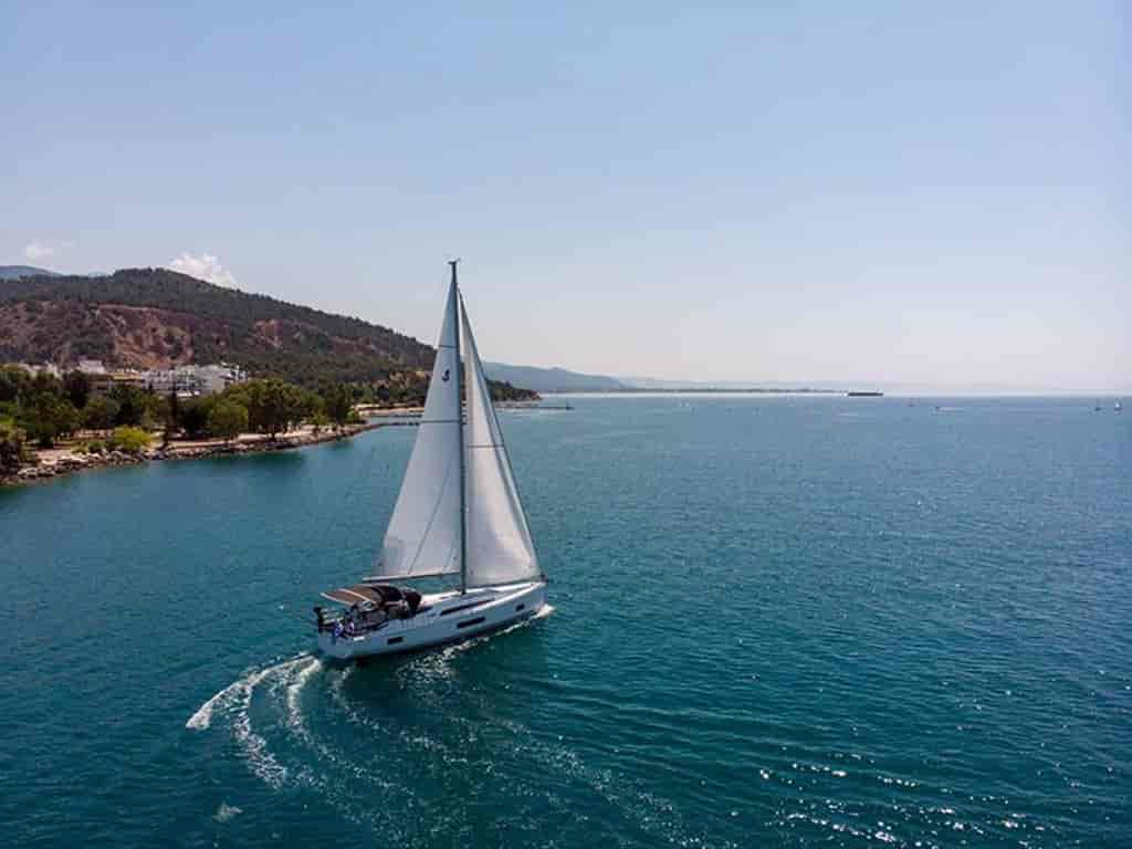 Boat picture 9
