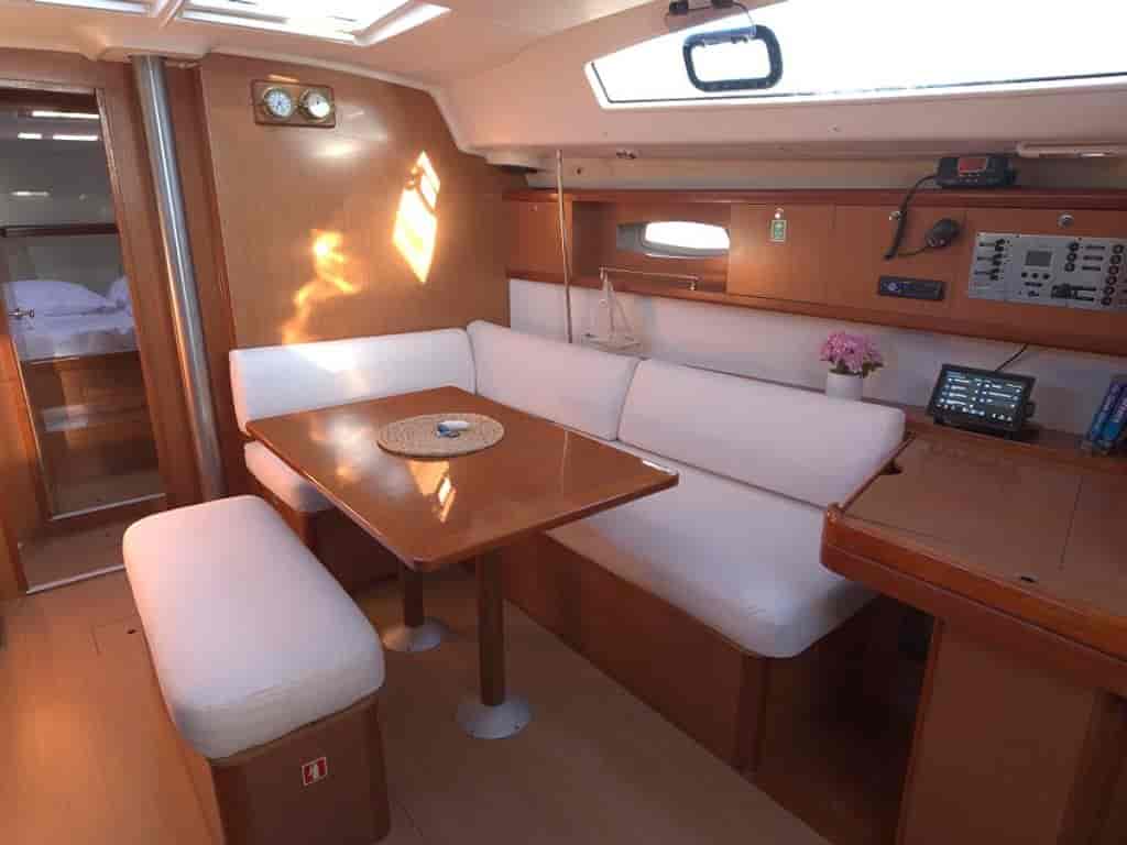 Boat picture 9