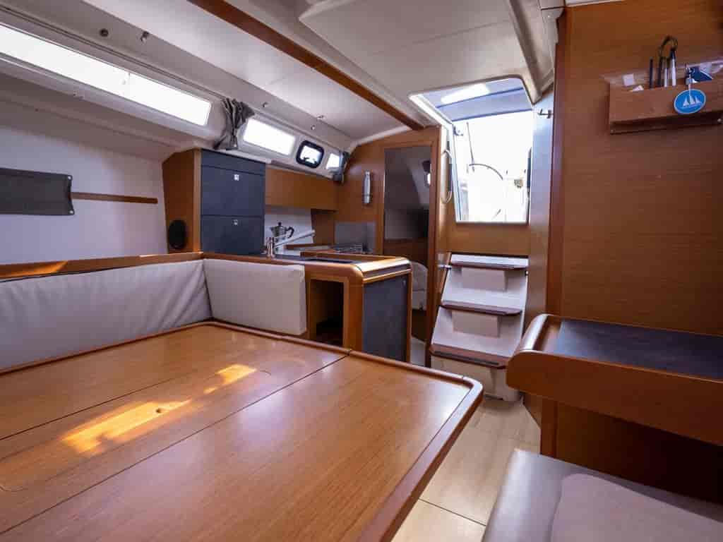 Boat picture 9