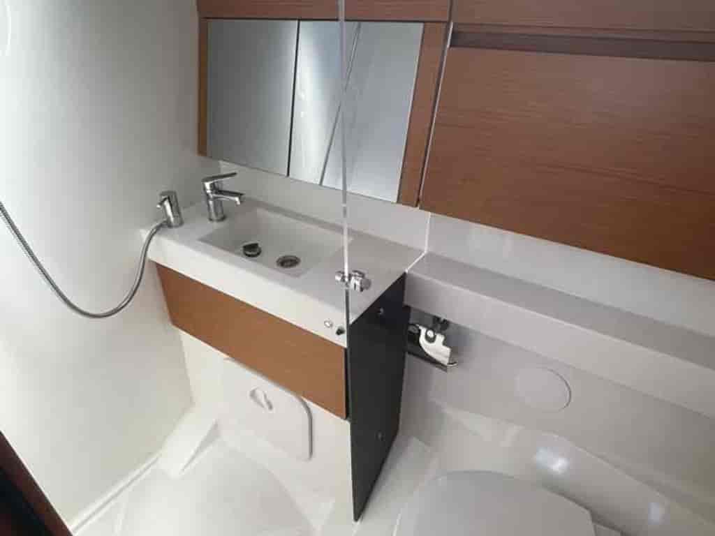 Boat picture 9