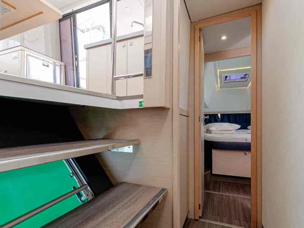 Boat picture 16