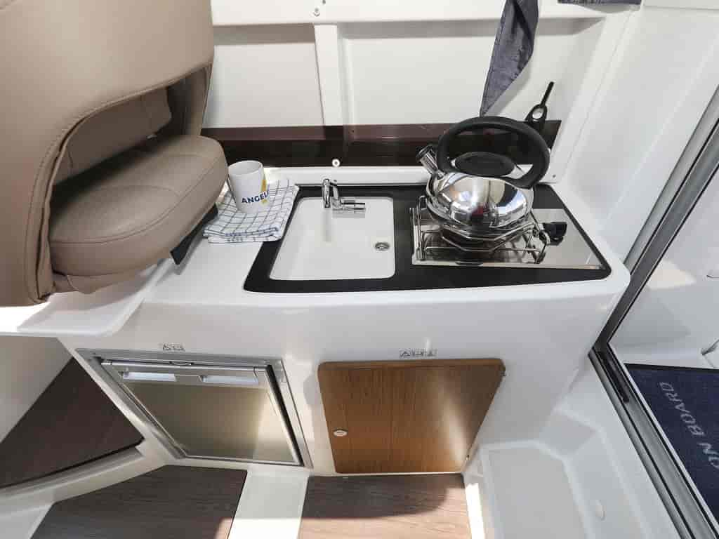 Boat picture 16