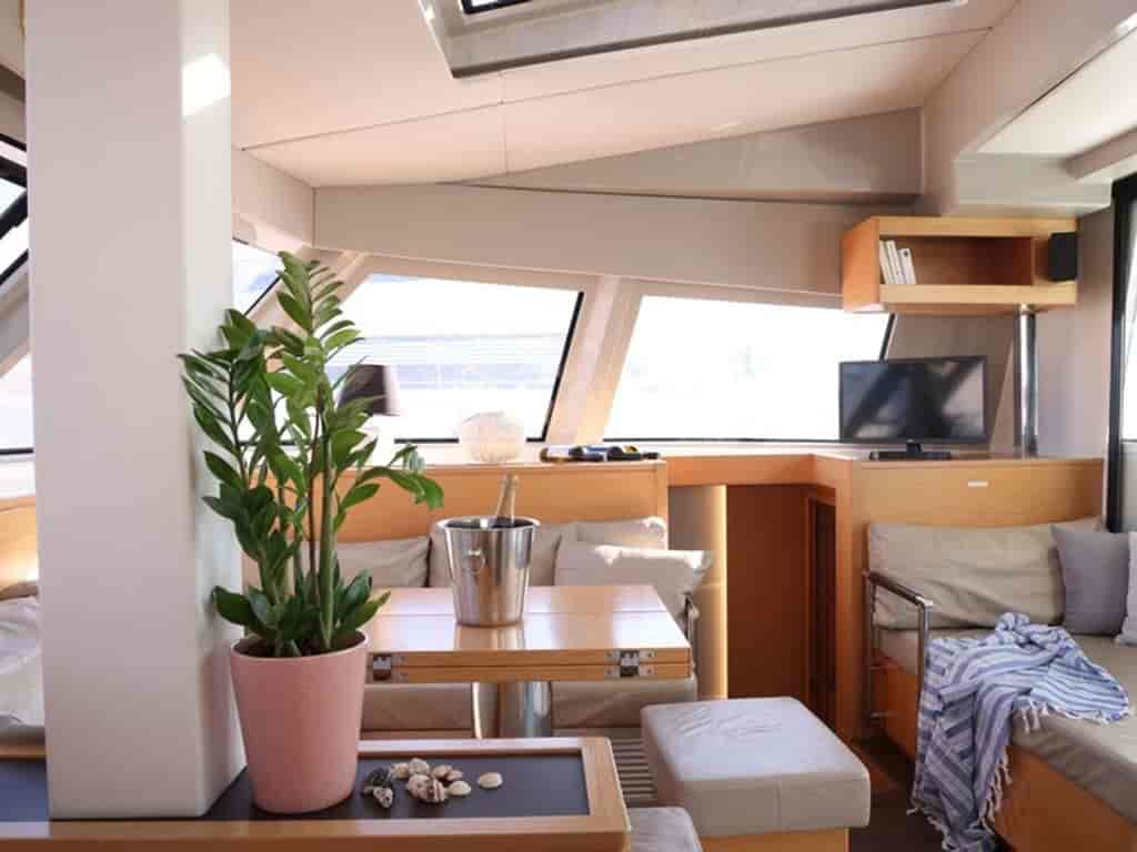 Boat picture 9