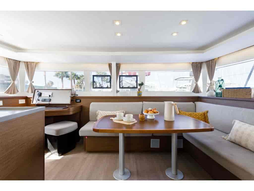 Boat picture 9