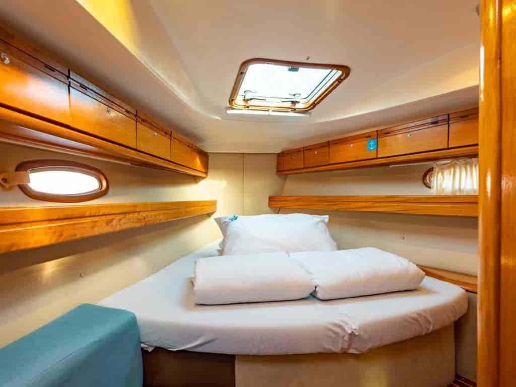 Boat picture 9