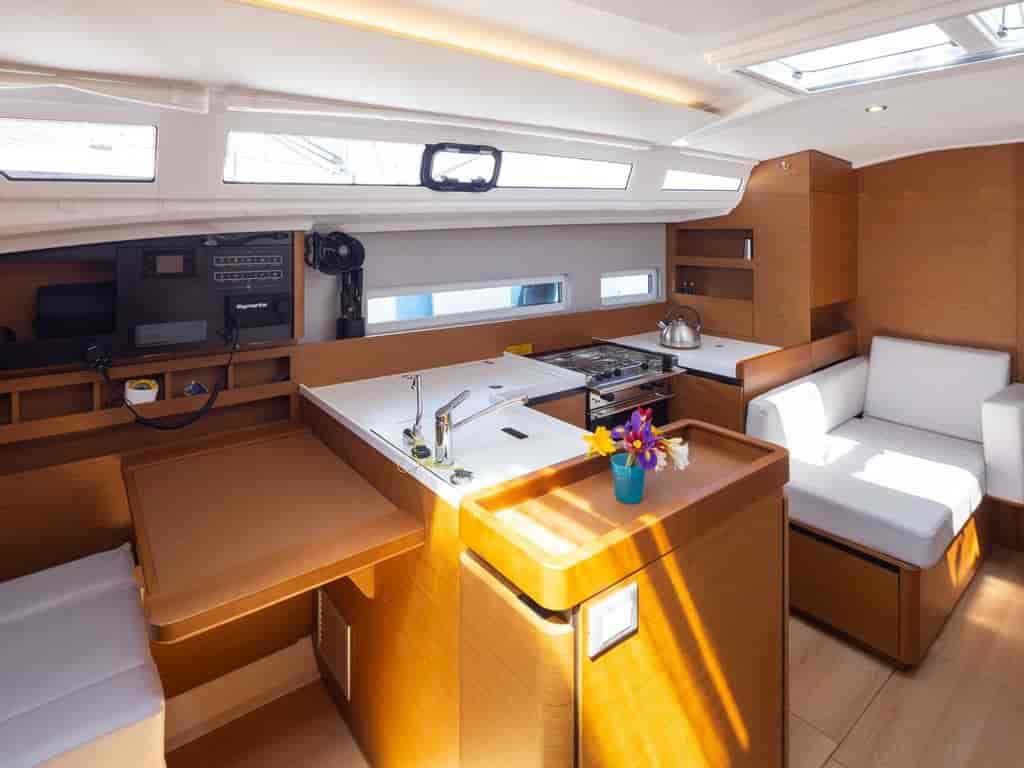 Boat picture 13