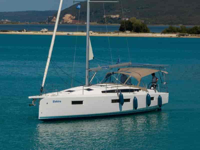 Photo of Elektra, image 1 of 5